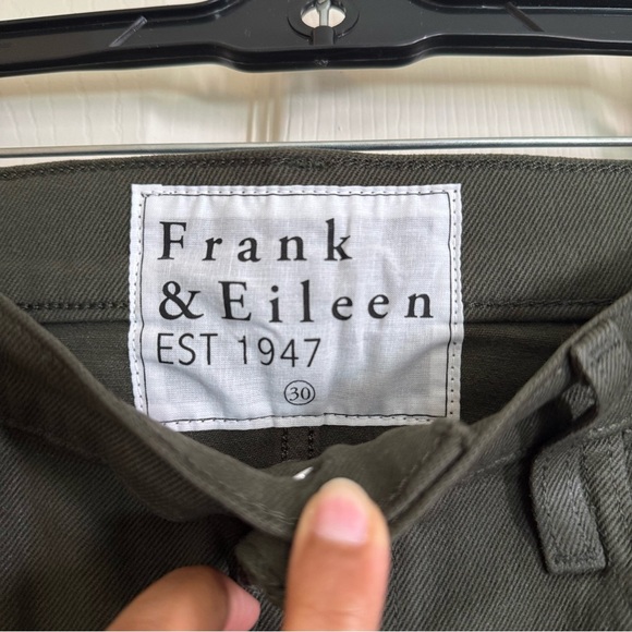 Frank & Eileen CORK D601 The Everyday Straight Leg Jeans in Olive Green NEW 30 - Picture 4 of 7